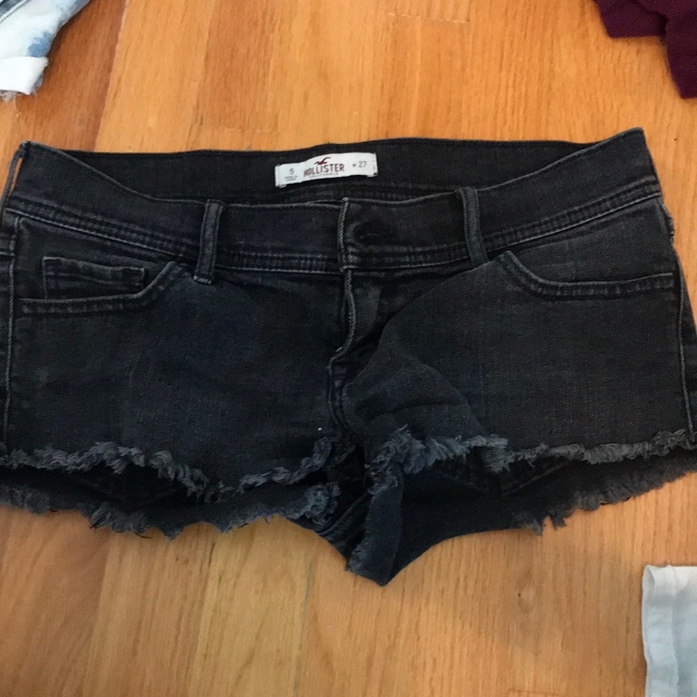 Hollister black short shorts